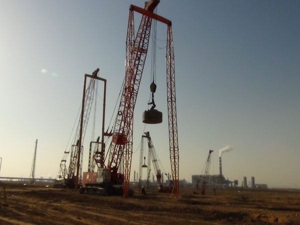 强夯法加固砂土液化地基(图1) 强夯法加固砂土液化地基