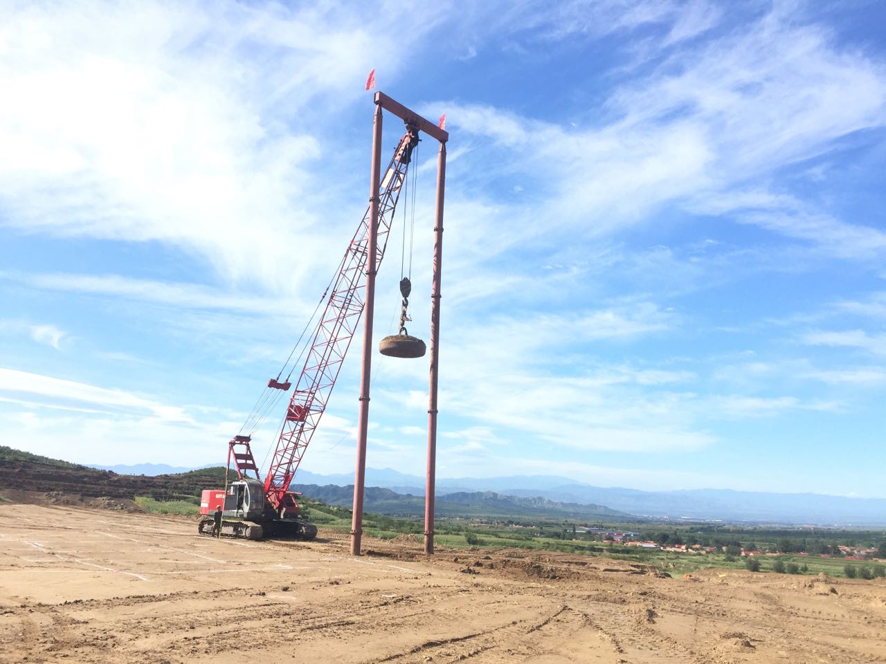 特殊性岩土地基有效加固深度应满足什么要求?(图1) 强夯地基施工